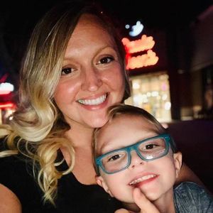 Meet your Posher, Ashley